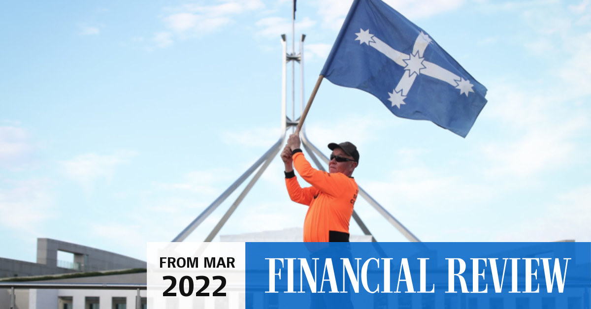 Eureka flag banned on building sites as free speech challenge fails